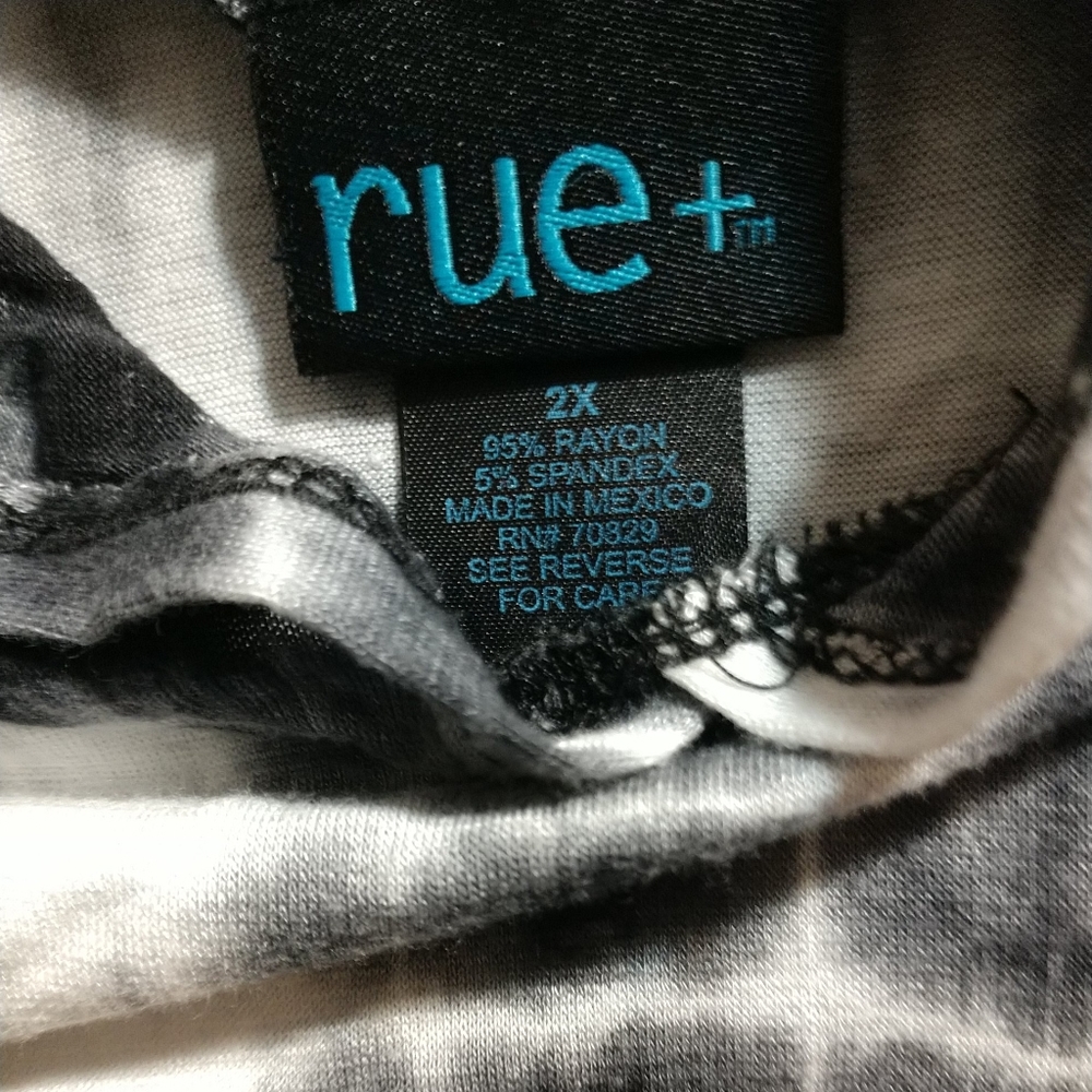 SOLD!! Rue + 21 Tye Dyed Long Sleeve Top Plus Size 2X Black/White - Picture 7 of 8
